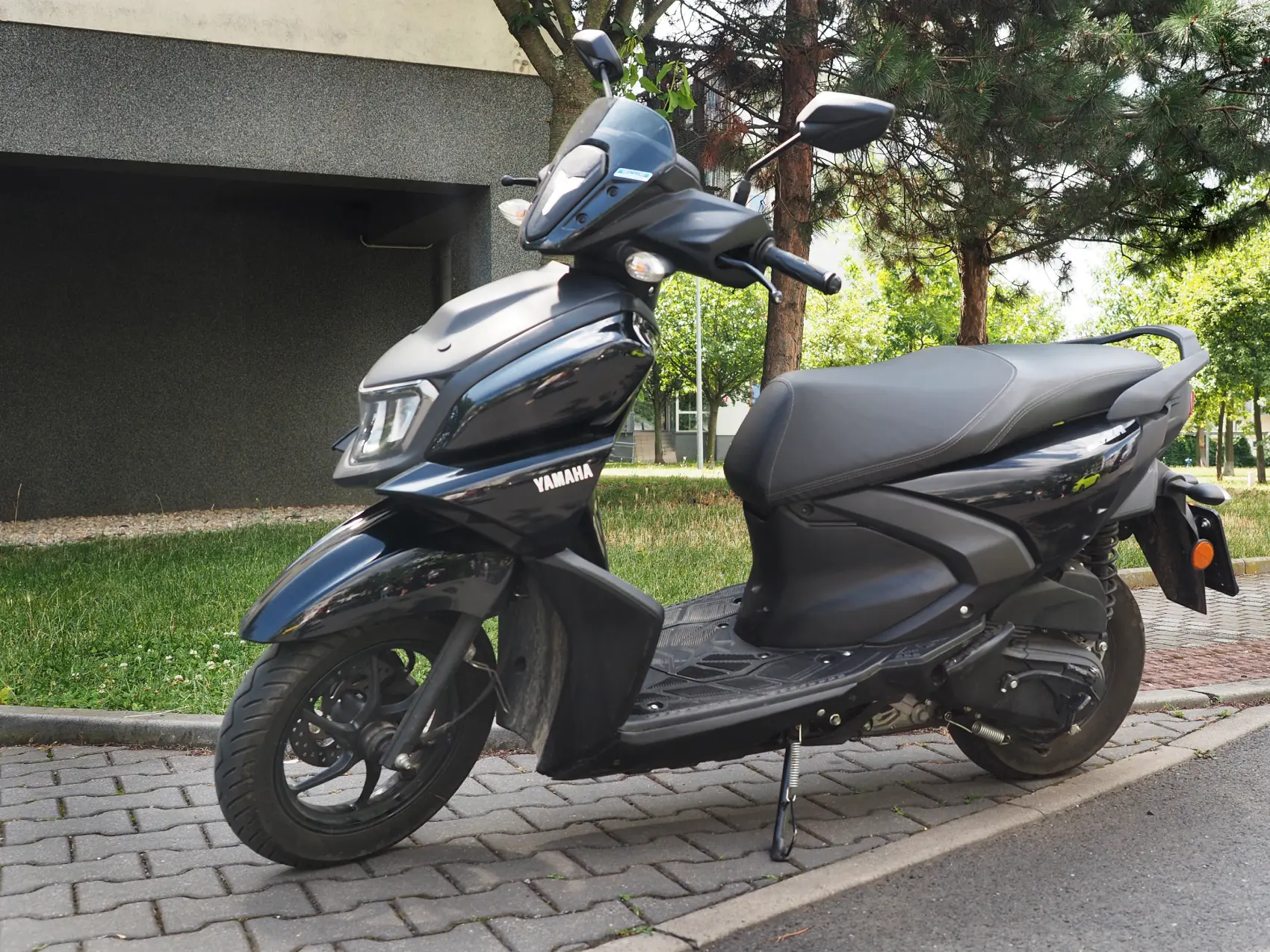 Yamaha RayZR 125 from the Anytime used fleet