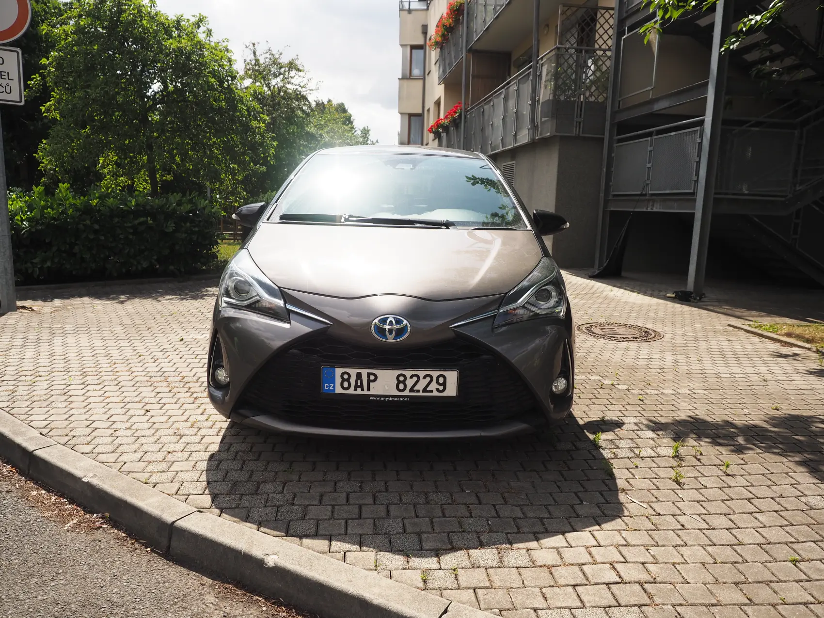 Toyota Yaris Hybrid — zadní sedadla