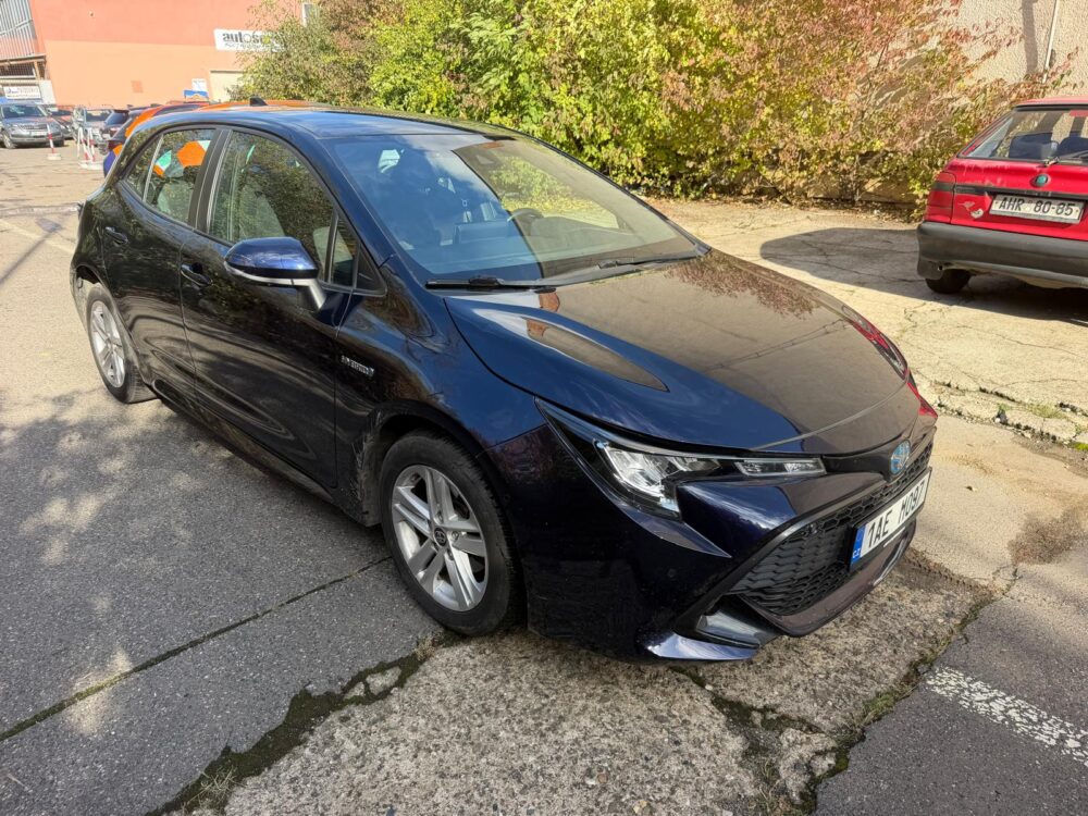 Toyota Corolla Hatchback 1.8 Hybrid